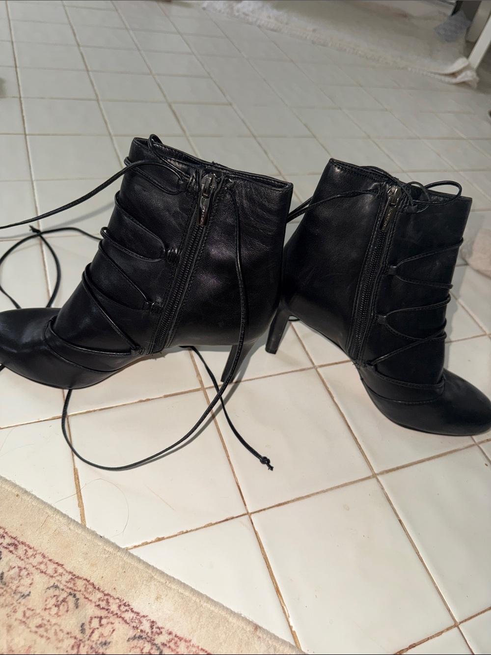 Brand new SOFT black, leather Vince Camuto booties size 6.5 NEW NEVER WORN❤️